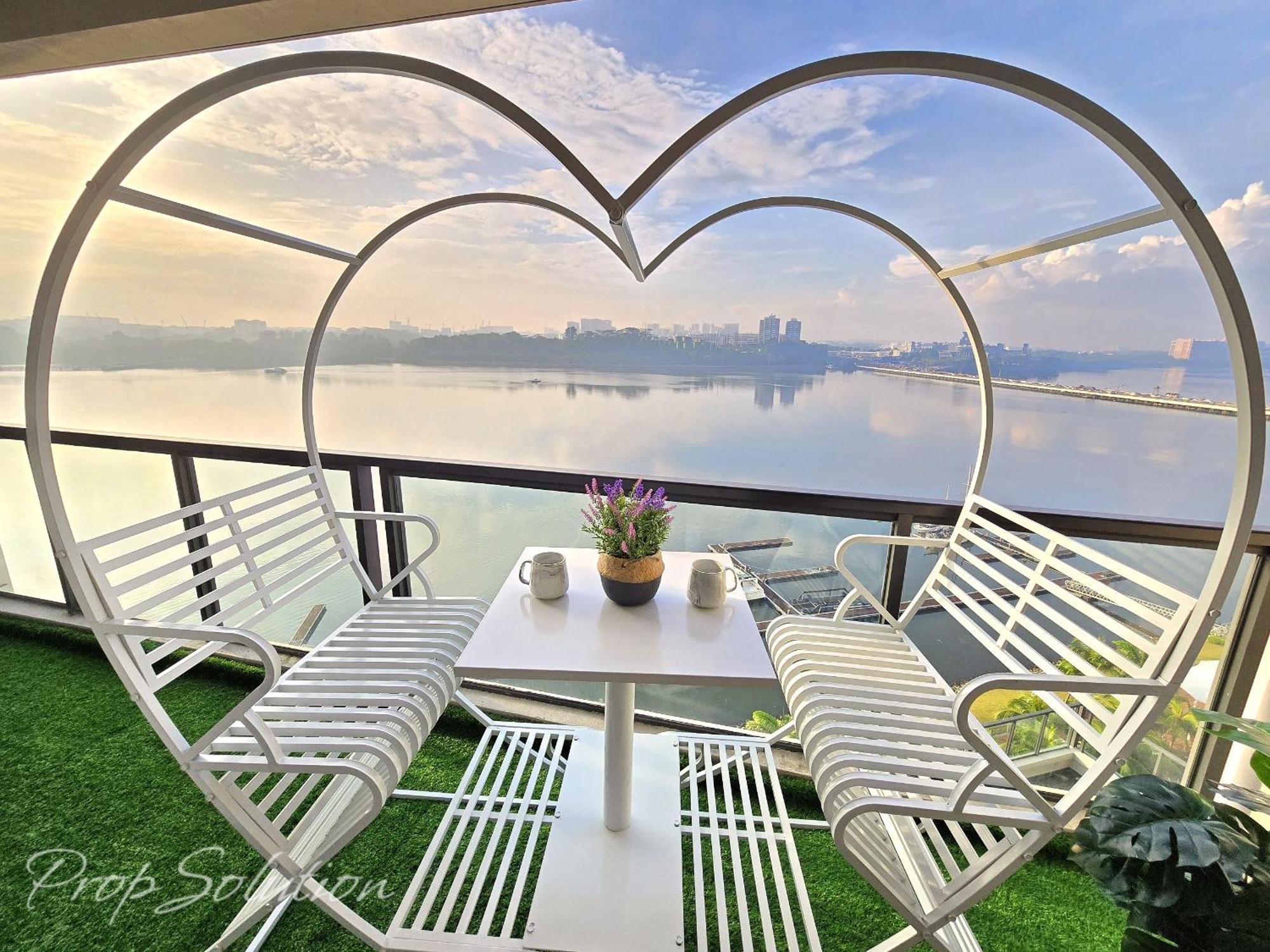 Full Seaview 3br Ciq 9-10 Pax Apartment *